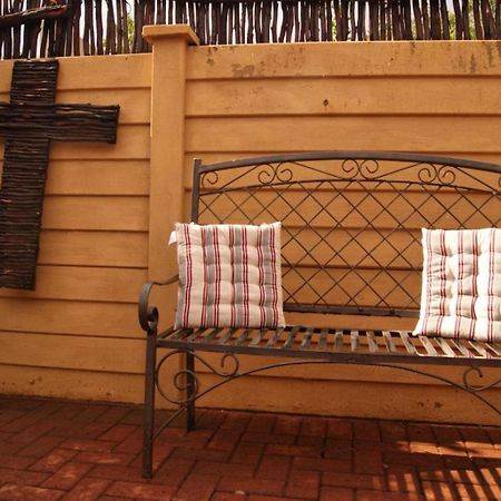 Ruresta Guesthouse Bloemfontein Esterno foto